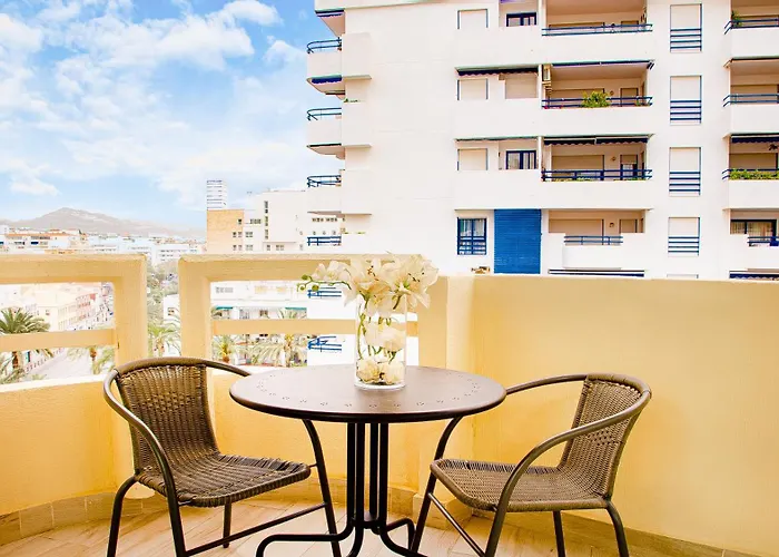 1ª Linea De Playa Marbell Center *